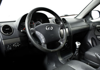 Подержанный автомобиль Great Wall Hover H5 2013 года (8 фото)