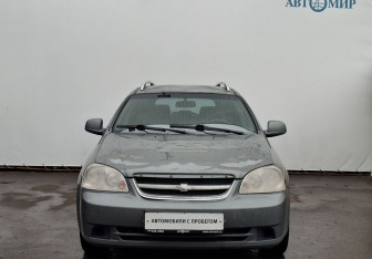 Подержанный автомобиль Chevrolet Lacetti Wagon 2010 года (2 фото)