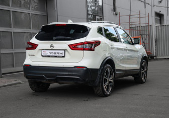 Подержанный автомобиль Nissan Qashqai 2019 года (4 фото)