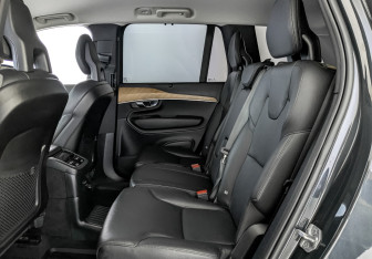 Подержанный автомобиль Volvo XC90 2021 года (18 фото)