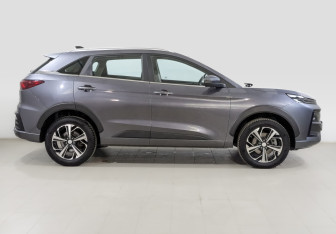 Подержанный автомобиль JAC JS6 2023 года (4 фото)