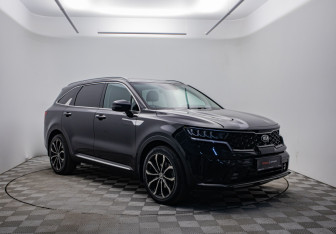 Подержанный автомобиль Kia Sorento 2020 года (3 фото)