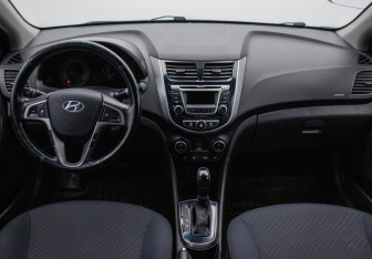 Подержанный автомобиль Hyundai Solaris Sedan 2016 года (13 фото)