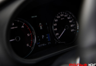 Подержанный автомобиль Mitsubishi Pajero Sport 2017 года (9 фото)