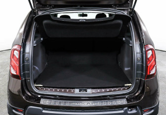 Подержанный автомобиль Renault Duster 2018 года (15 фото)