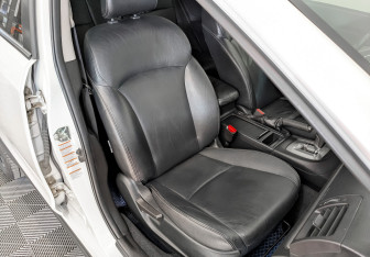 Подержанный автомобиль Subaru XV 2014 года (23 фото)