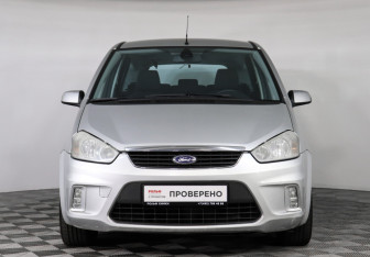 Подержанный автомобиль Ford C-MAX 2008 года (2 фото)