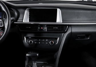 Подержанный автомобиль Kia Optima Sedan 2019 года (13 фото)