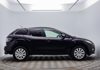 Подержанный автомобиль Mazda CX-7 2008 года (6 фото)