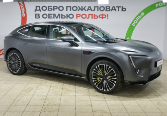 Подержанный автомобиль Avatr 11 2023 года (3 фото)