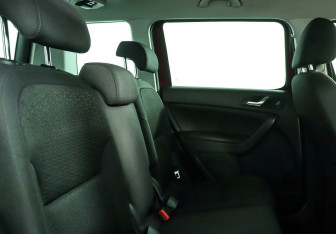 Подержанный автомобиль Skoda Yeti 2016 года (16 фото)