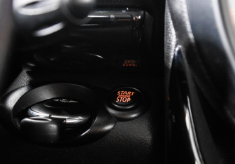 Подержанный автомобиль MINI Countryman 2016 года (19 фото)