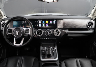 Подержанный автомобиль Tank 300 2023 года (11 фото)