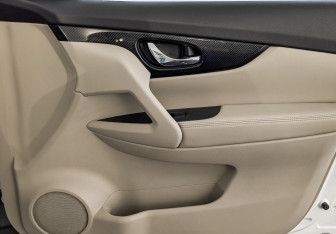 Подержанный автомобиль Nissan X-Trail 2019 года (23 фото)