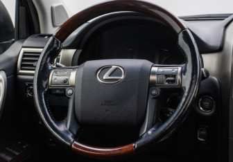 Подержанный автомобиль Lexus GX 2015 года (15 фото)