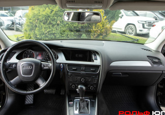 Подержанный автомобиль Audi A4 Wagon 2008 года (10 фото)