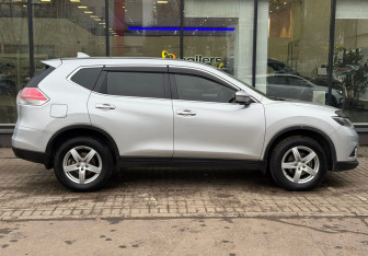 Подержанный автомобиль Nissan X-Trail 2018 года (4 фото)