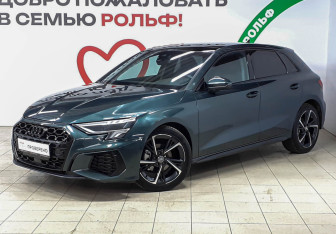 Подержанный автомобиль Audi A3 Hatchback 2021 года (1 фото)