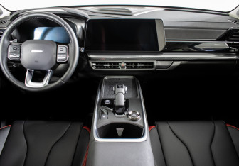 Подержанный автомобиль Haval H3 2024 года (12 фото)