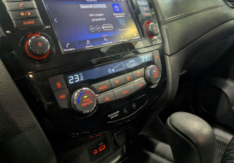 Подержанный автомобиль Nissan X-Trail 2021 года (27 фото)