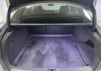 Подержанный автомобиль Audi A4 Sedan 2008 года (13 фото)