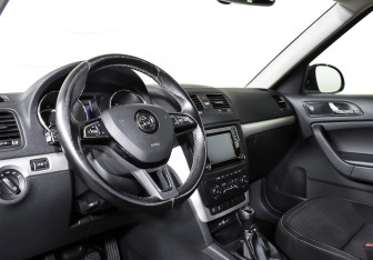 Подержанный автомобиль Skoda Yeti 2016 года (11 фото)