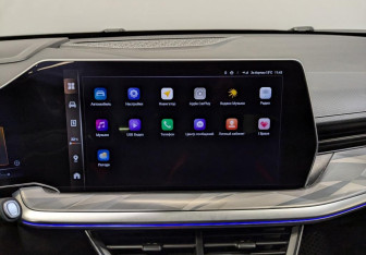 Подержанный автомобиль Haval F7 2024 года (15 фото)