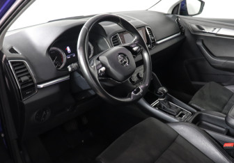 Подержанный автомобиль Skoda Karoq 2020 года (8 фото)