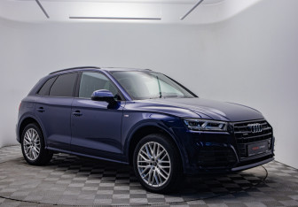 Подержанный автомобиль Audi Q5 2018 года (3 фото)