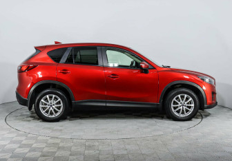 Подержанный автомобиль Mazda CX-5 2015 года (4 фото)