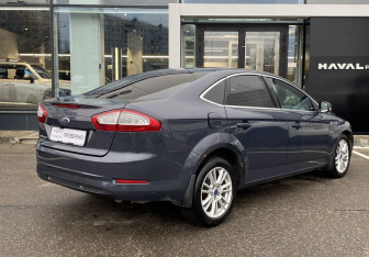Подержанный автомобиль Ford Mondeo Sedan 2012 года (5 фото)
