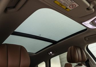 Подержанный автомобиль Voyah Free 2023 года (21 фото)