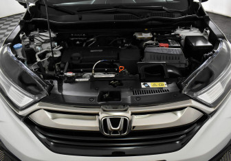 Подержанный автомобиль Honda CR-V 2019 года (8 фото)