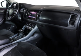 Подержанный автомобиль Skoda Kodiaq 2018 года (10 фото)