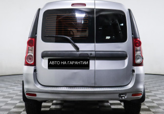 Подержанный автомобиль LADA (ВАЗ) Largus Wagon 2013 года (4 фото)