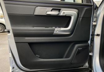 Подержанный автомобиль Jaecoo J7 2023 года (14 фото)