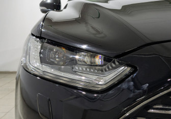 Подержанный автомобиль Ford Mondeo Sedan 2017 года (11 фото)