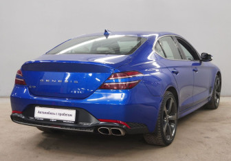 Подержанный автомобиль Genesis G70 2021 года (5 фото)