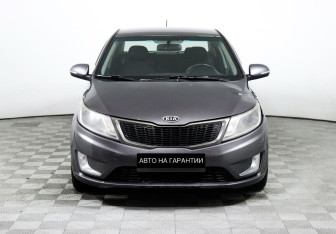 Подержанный автомобиль Kia Rio Sedan 2012 года (2 фото)