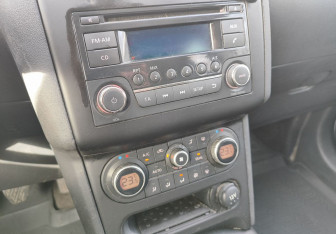 Подержанный автомобиль Nissan Qashqai 2011 года (14 фото)