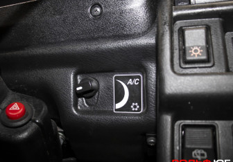 Подержанный автомобиль LADA (ВАЗ) 2121 (4x4) 2018 года (17 фото)