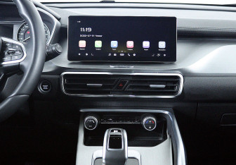 Подержанный автомобиль Geely Coolray 2021 года (10 фото)