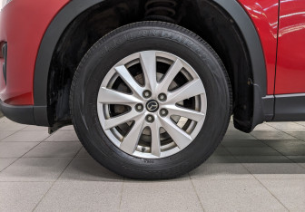Подержанный автомобиль Mazda CX-5 2014 года (12 фото)
