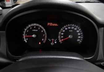 Подержанный автомобиль Kia Rio Hatchback 2010 года (12 фото)