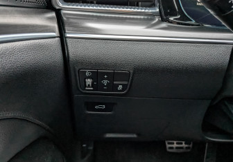 Подержанный автомобиль Kia K5 2021 года (30 фото)