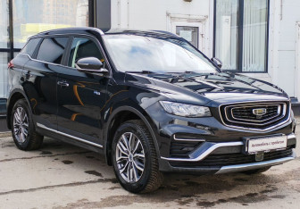 Подержанный автомобиль Geely Atlas Pro 2023 года (3 фото)