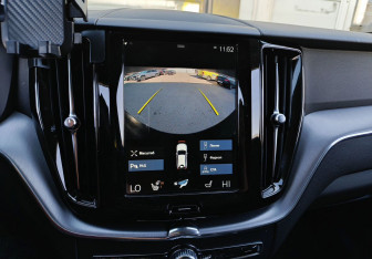 Подержанный автомобиль Volvo XC60 2020 года (13 фото)