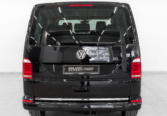 Подержанный автомобиль Volkswagen Multivan 2019 года (6 фото)