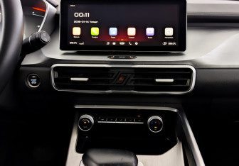 Подержанный автомобиль Geely Coolray 2022 года (15 фото)