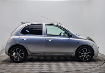 Подержанный автомобиль Nissan Micra Hatchback 2004 года (6 фото)